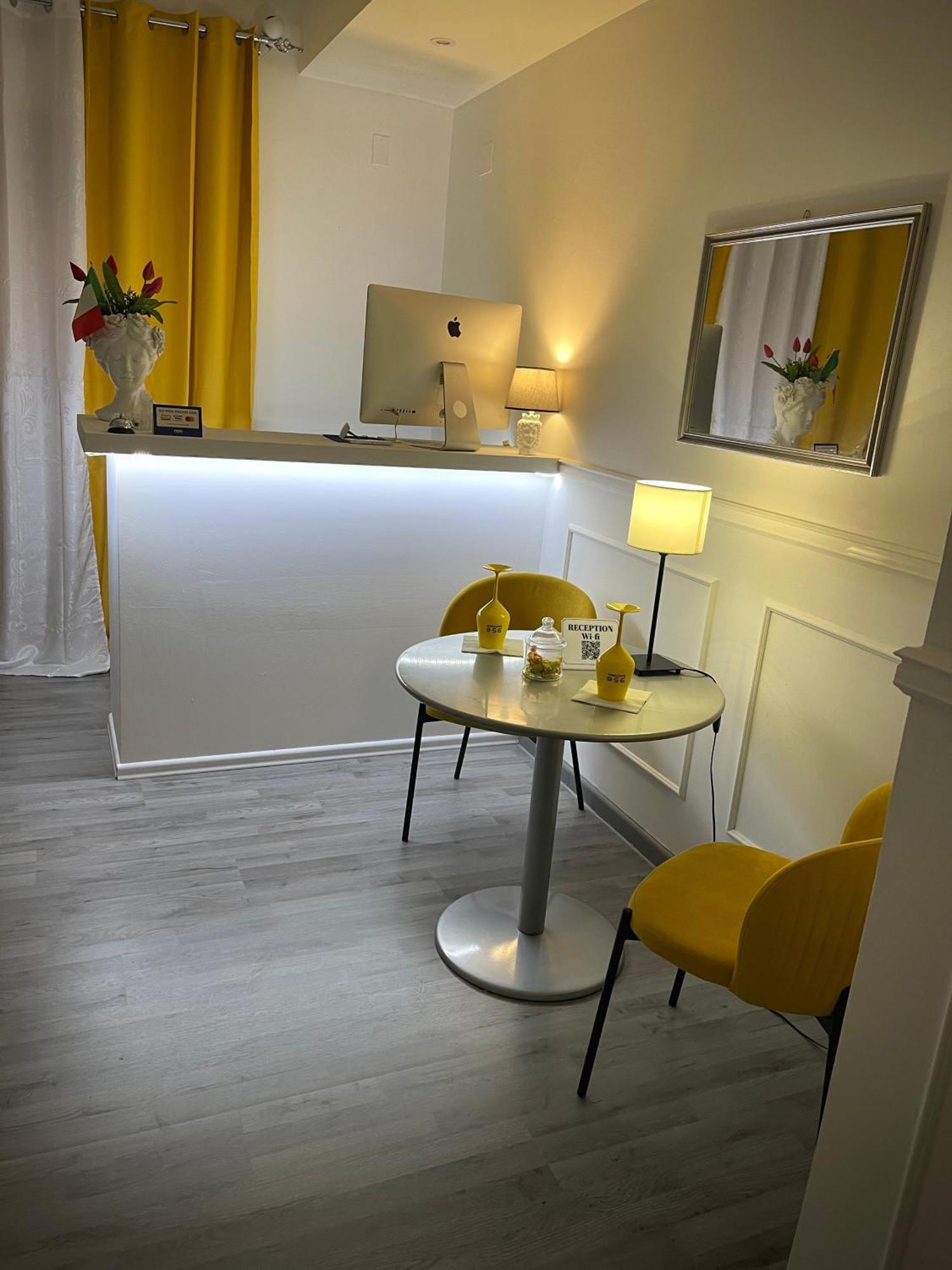 Le Suite Del Lungomare Catania Exteriör bild